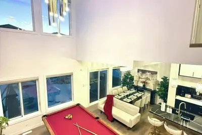 Cozy 3br with Game room & Pool Table - Near Windermere