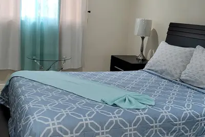Image de Negril Escape-  2br Condo Sleeps 6, Wrap Balcony & Steps to Pool