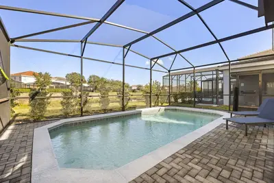 Image de Solterra Resort 484 - Cinq Chambres Villa, Couchages 12