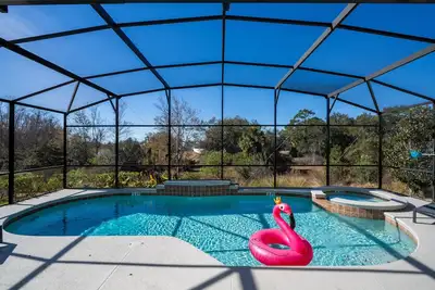 Image de DLuxx Luxury Themed Home / Pool / Near Disney 438 22034