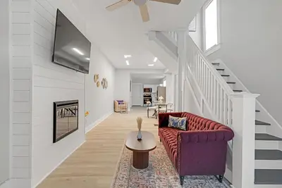 Image de Indy Urban Retreat. 3 min to Downtown & Lucas Oil.
