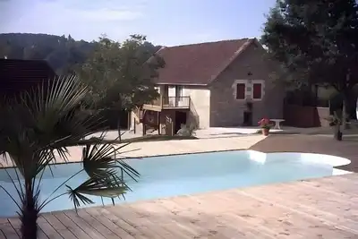 Image de Gîte « Le Séchoir Numéro Deux » avec piscine partagée, Wi-Fi et climatisation