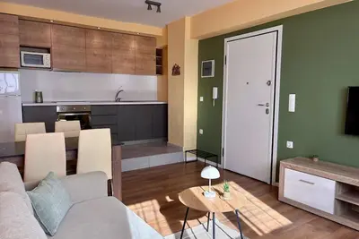 Port View 1 Bedroom Apartment with Sofa Bed