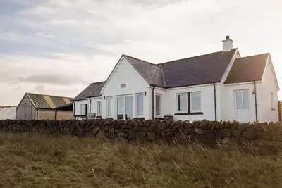 Image de Solas Alainn -  a detached house that sleeps 6 guests  in 3 bedrooms