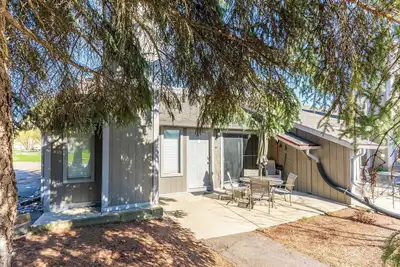 Image de Whitefish Condo w/ Hot Tub Near Ski Resort