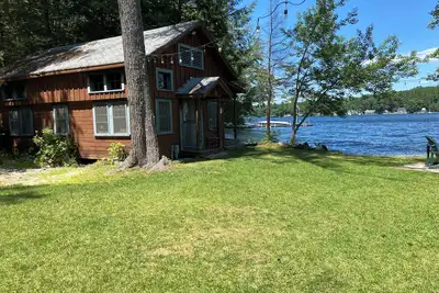 Image de Quintessential Lake House on Winnipesaukee