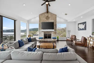 Image de 5br, Lake Travis Views, Austin Water