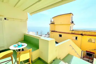 Image de Casa Amaris: Is a welcoming independent house in a quiet position, situated at a short distance from the Cathedral of Amalfi, with Free Wi-Fi.