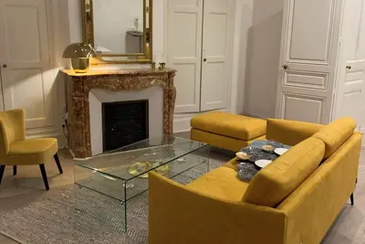 Image de Appartement  haussmannien dans centre historique