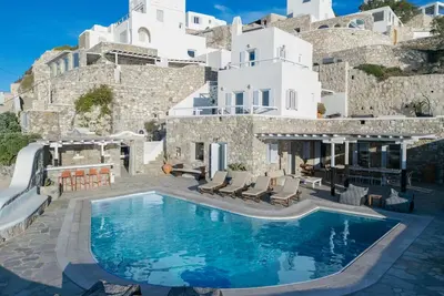 Image de Patron 1 Pool Sunset Villa- Seven Bedrooms