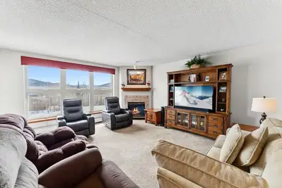 Image de Mountain Escape in Frisco | 2br w/ Shared Hot Tub