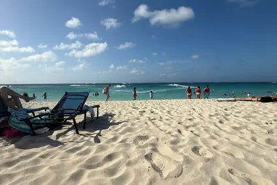 Image de 3-bedroom 2 bathrooms house by Eagle Beach with Ac