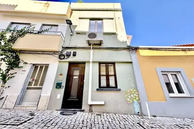 Image de Appartement avec vue sur la mer à Portimão pour 4