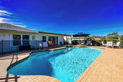 Image de Villa Verde | 3br Private Pool | Bbq | Mins to Ami