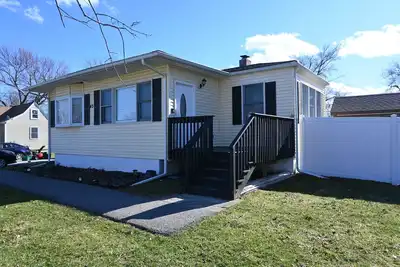 Image de Spacious 4-bedroom house in awesome Monroe with cool comfort