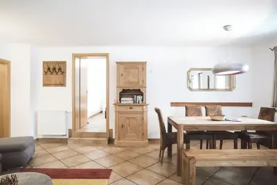 Image de Luna Mia 3, spacious apartment with terrace, garden access and two bathrooms