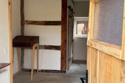 Image de Maison de 110 m², où l’argile, le bois et la nature créent une atmosphère super!