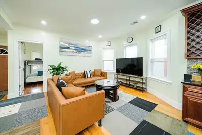 Image de Special 20% Off - New Spacious & Cozy 4br Boston Apt / Kid Friendly - 90/2