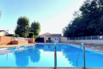 Image de Maison climatisée 4/6 personnes, Wifi, piscine, plage à 500 M