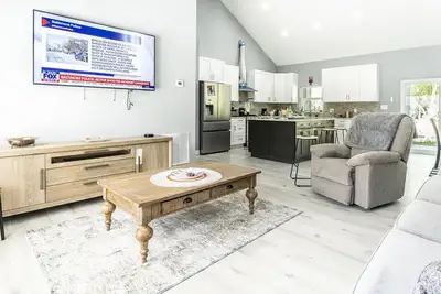 Image de Relaxing Cabin | Chef’s Kitchen & Scenic Nature Views