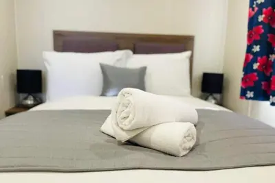 Image de The Hideaway Lodge with Hot tub