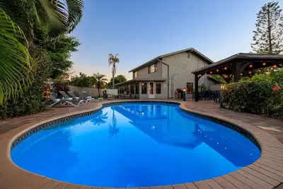 *New* Htd Pool, Game Room, 5br, Near Beaches