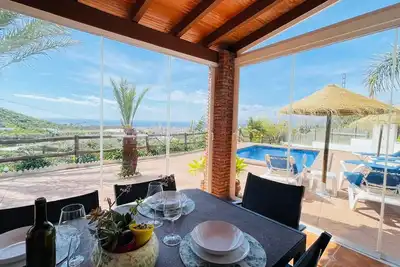 Image de Rural house El PIno, where you can enjoy the tranquility of the mountains and the sea.