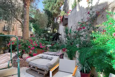 Image de Amazing 4-bedroom apartment with Ac in welcoming Amman