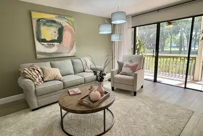 Image de 2 Bedroom Villa In Paradise. . . Pga National. . . Best Place To Be!