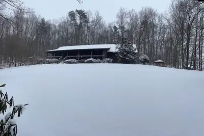 Image de Experience the Vista. Enjoy the tranquility. Embrace the area attractions.