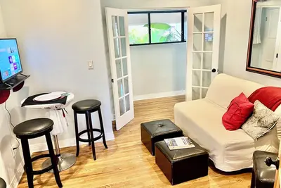 Image de Superb 2-bedroom cottage with Ac in charming La Mesa / Mt Helix with views