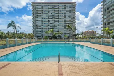 Image de Playa Azul Beach by Otium