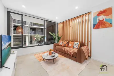 Image de Stylish 2br Duplex in Glebe | Walk to Fish Market