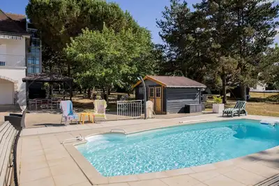 Image de logement 2 pers avec piscine