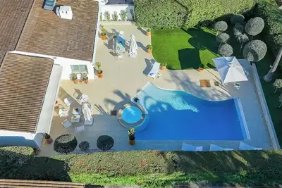 Belle Villa entre Nice et Cannes