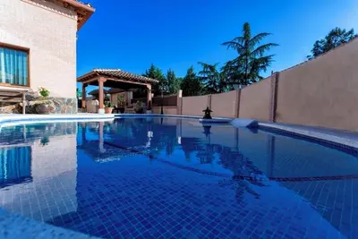 Image de Cozy suite with separate entrance