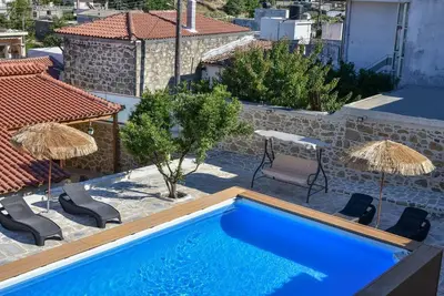 Image de Villa 4 season: Poolside Paradise in Crete