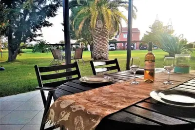 Image de Sunny Villa Sea View by RentalsPro