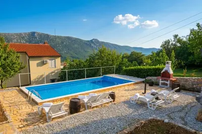 Image de Holiday home  Katarina with pool by Villas Guide