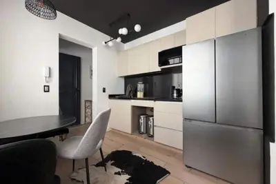 Image de Art Deco Suite / In the heart of Col Roma!