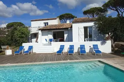 Image de Mer à 7 minutes à  pied  Chrono Villa provençale\nLes Issambres