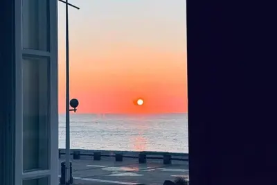 Image de Escape – a house overlooking the sea