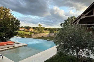 Image de Bergerie du XVIIIe · Piscine · Calme · Berry