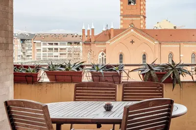 Image de Bright four-room apartment with large terrace