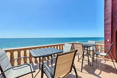 Image de Comfortable Beachfront Condo Las Palmas Ii 11 B
