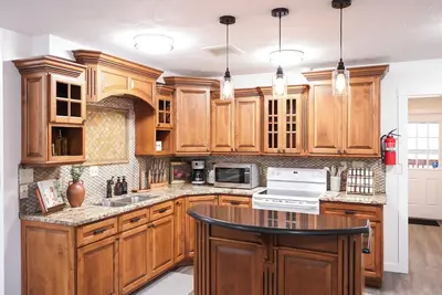 Image de Votre chez-vous près du quartier médical de Spokane 2 chambres, 2 salles de bain