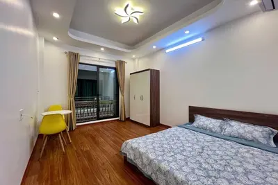 Image de “Spacious 4–5br House Tay Ho – Perfect for Families & Groups”