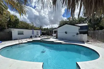 Image de Paradise Haven drive heated pool and spa