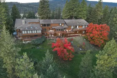 Image de Eagle's Bluff Estate on Flathead Lake near Glacier National Park