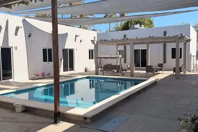 Image de Agave enclosure 4